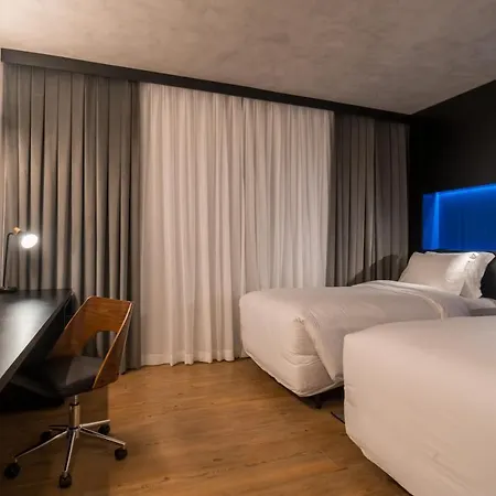 Park Plaza Moinhos Porto Alegre Hotel Exterior photo